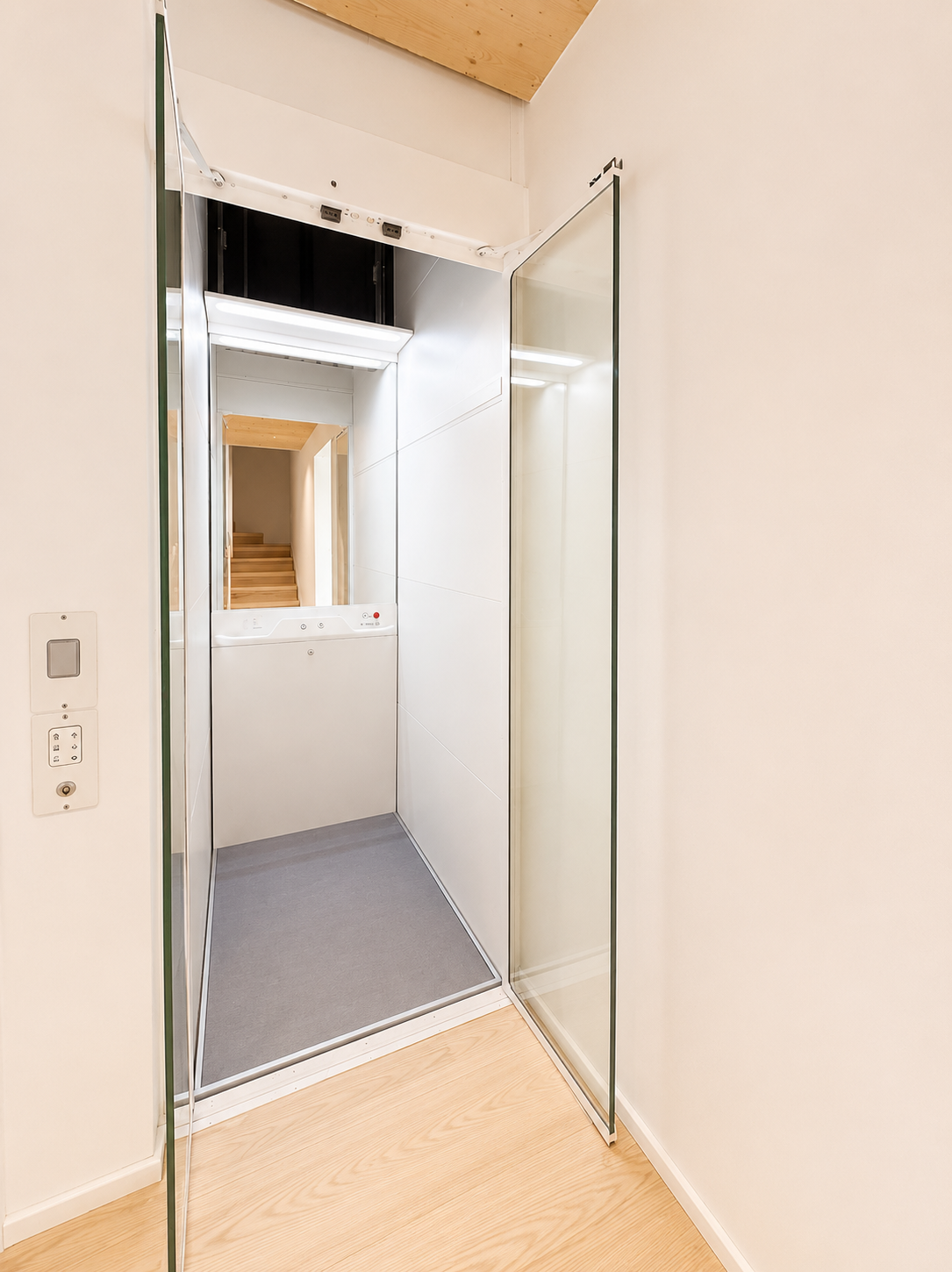 Wohnung 6 - Homelift